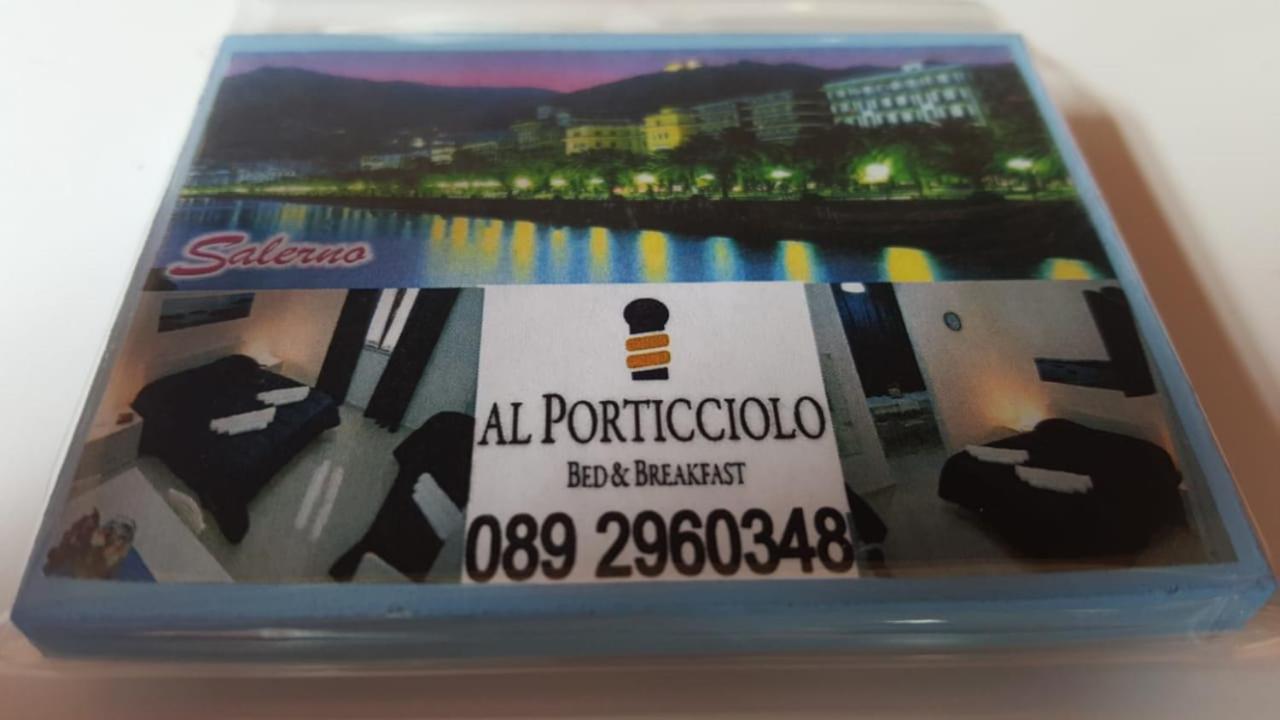 Al Porticciolo Acomodação com café da manhã Salerno Exterior foto
