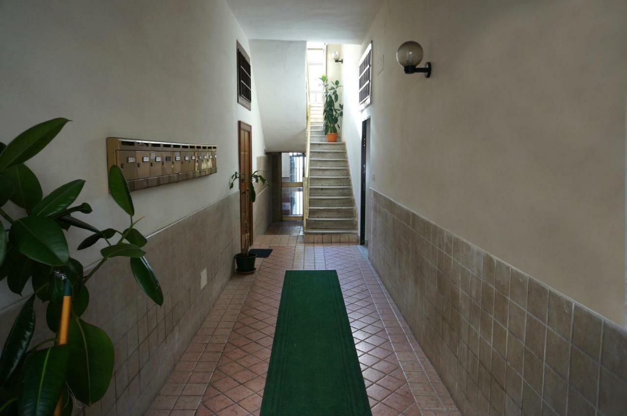 Al Porticciolo Acomodação com café da manhã Salerno Exterior foto